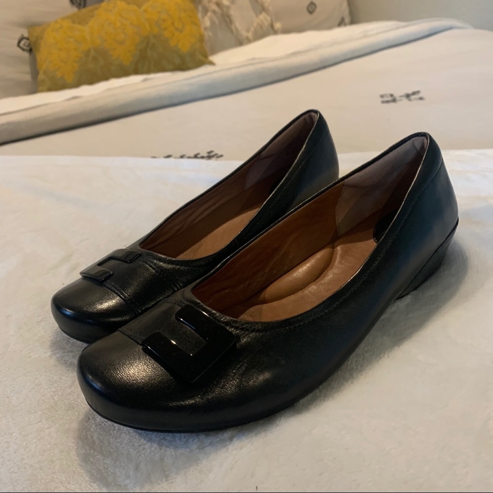 Clarks Leather Slip Ons- Flats